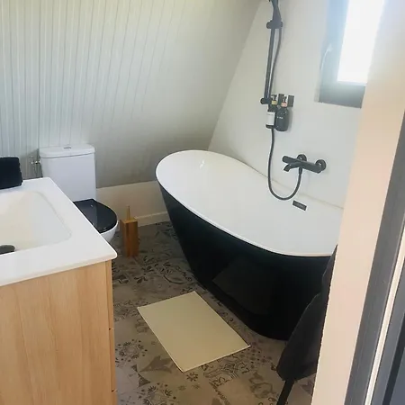 Alpstuga Lady Tipi 1 Avec Bain Nordique Et Piscine *