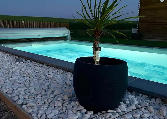 Chalet Lady Tipi 1 Avec Bain Nordique Et Piscine *